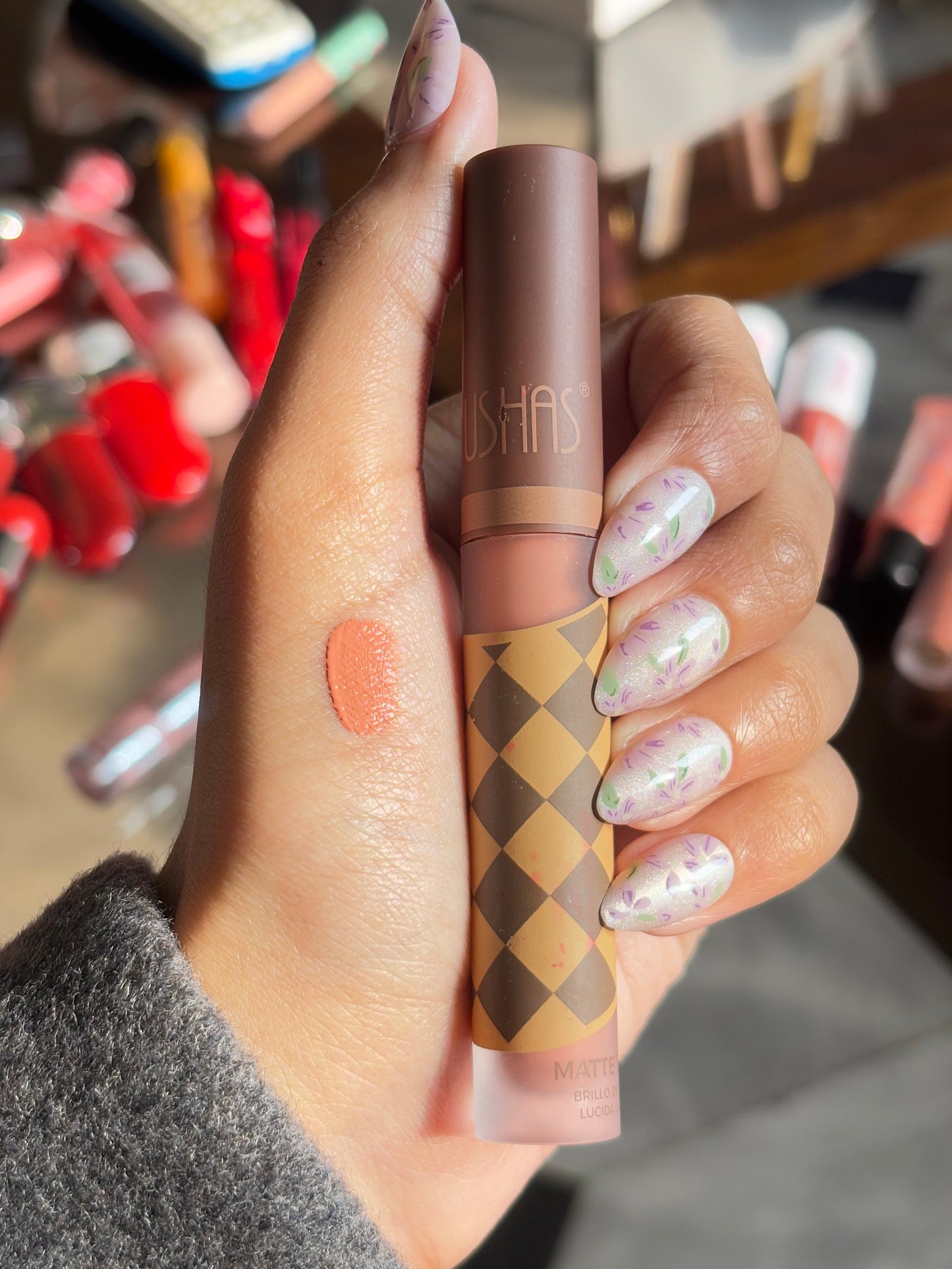 USHAS Matte lipstick