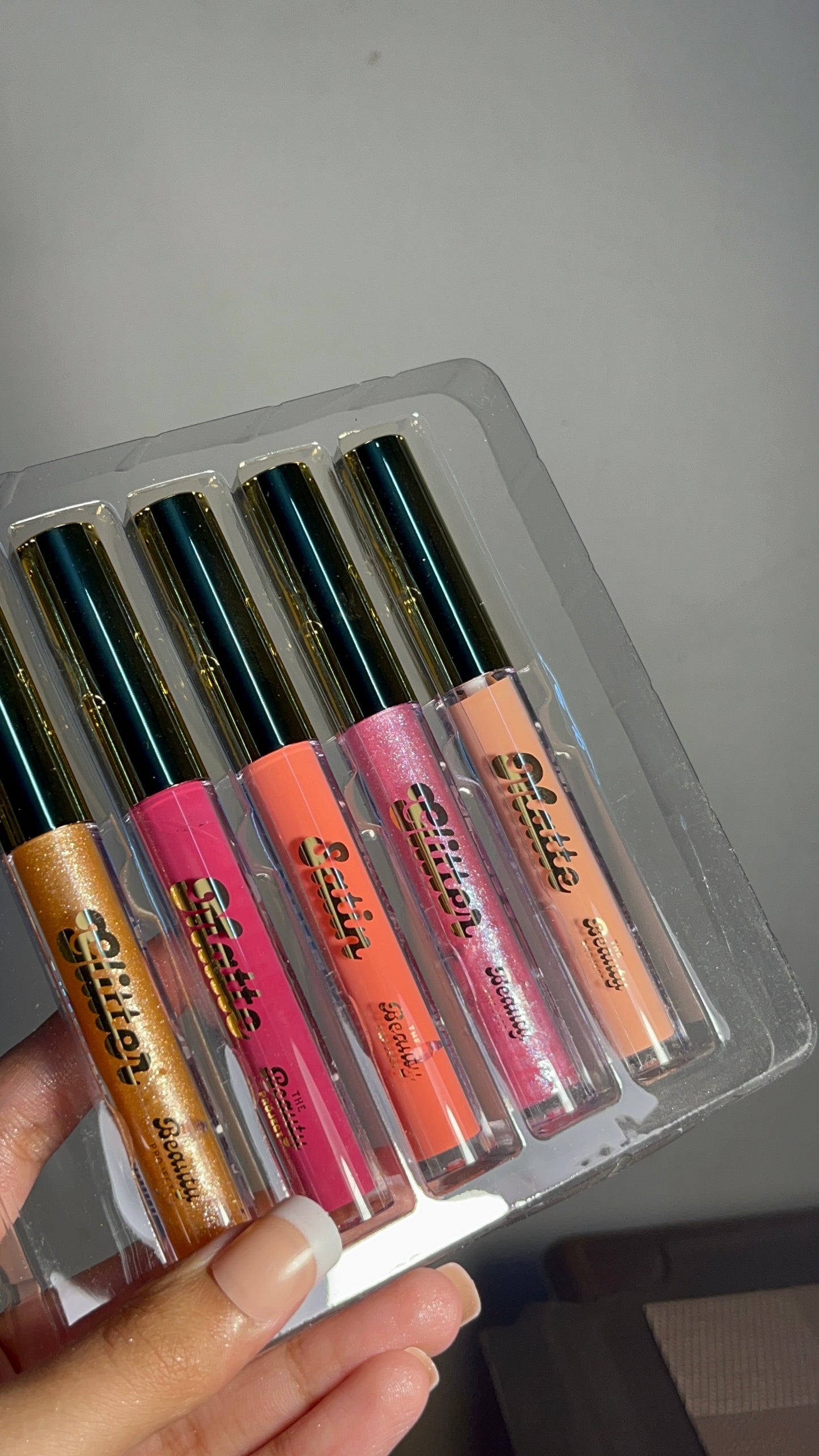 Lip Set