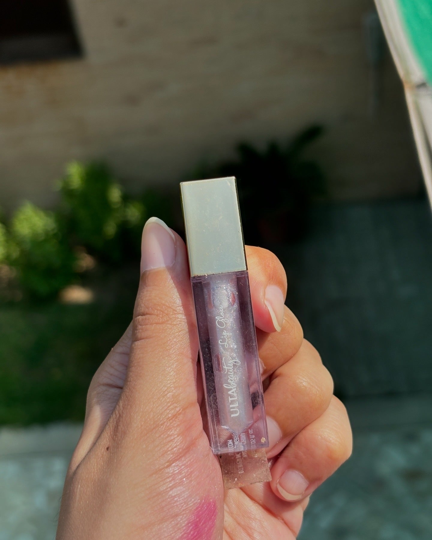Lip Oils & Shinny Gloss