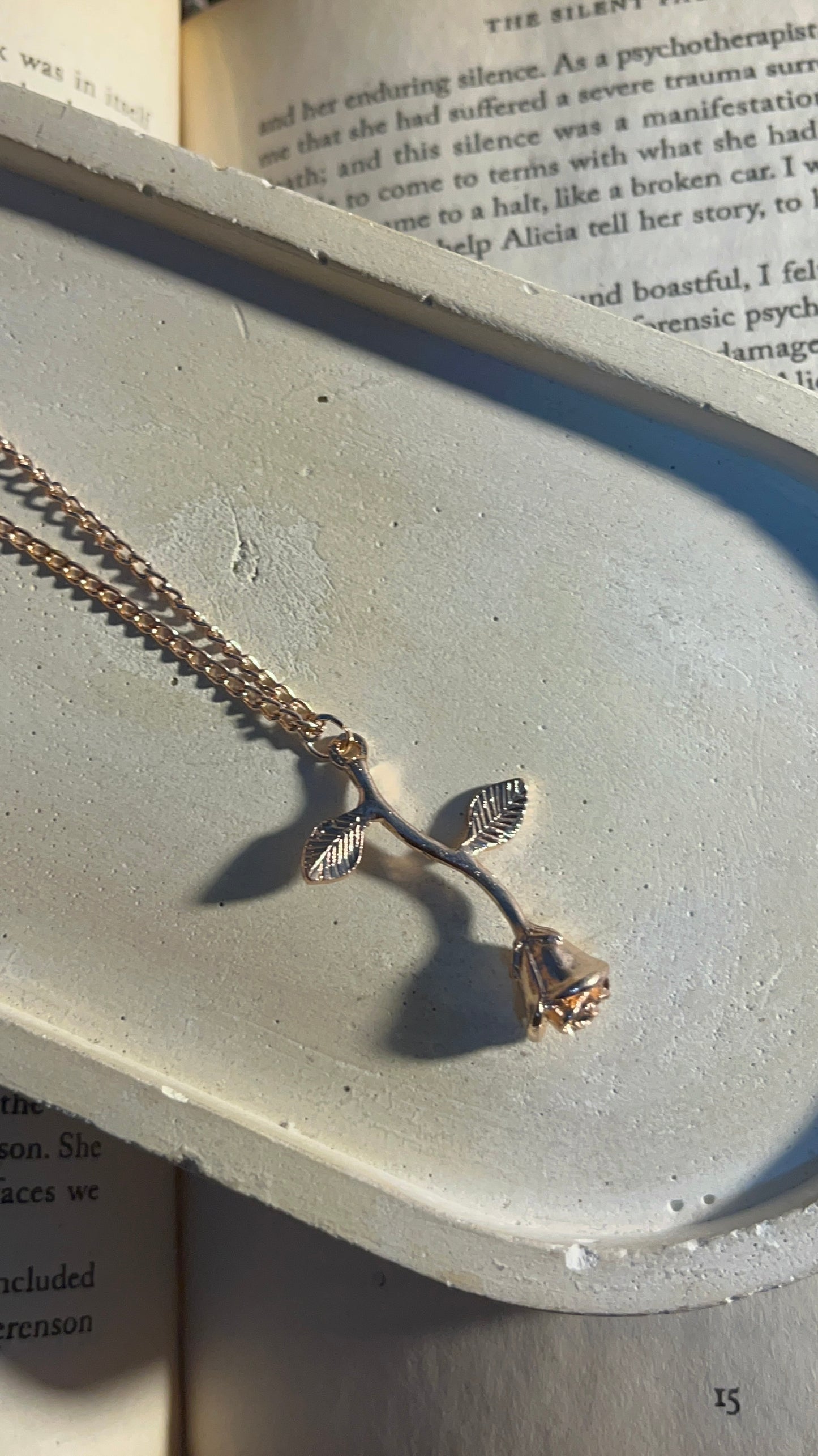 Rose Gold Necklace-017