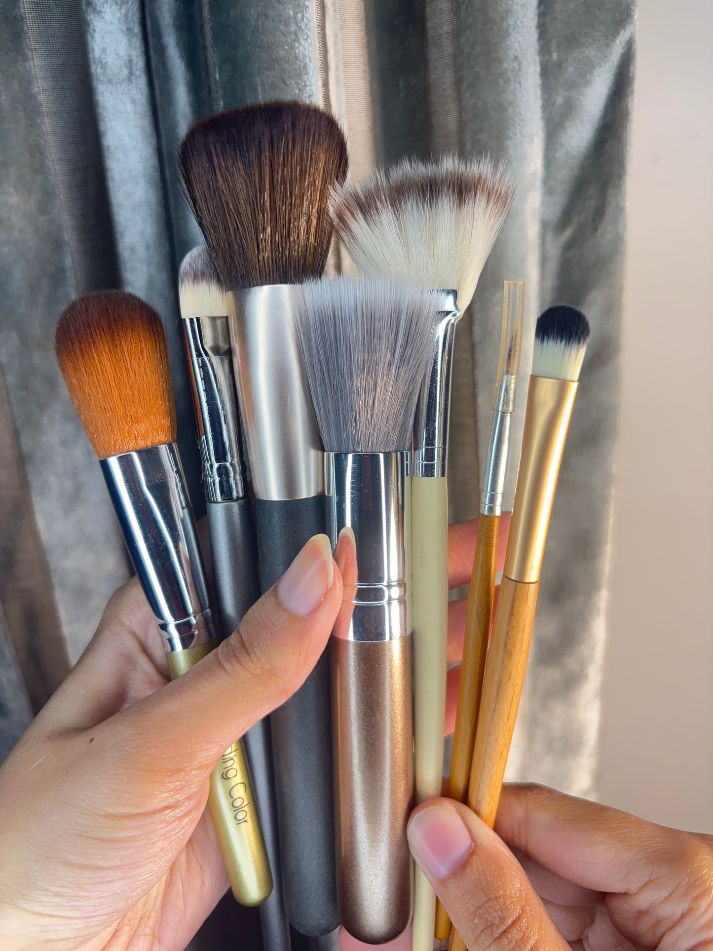 Set of 7 Brushes