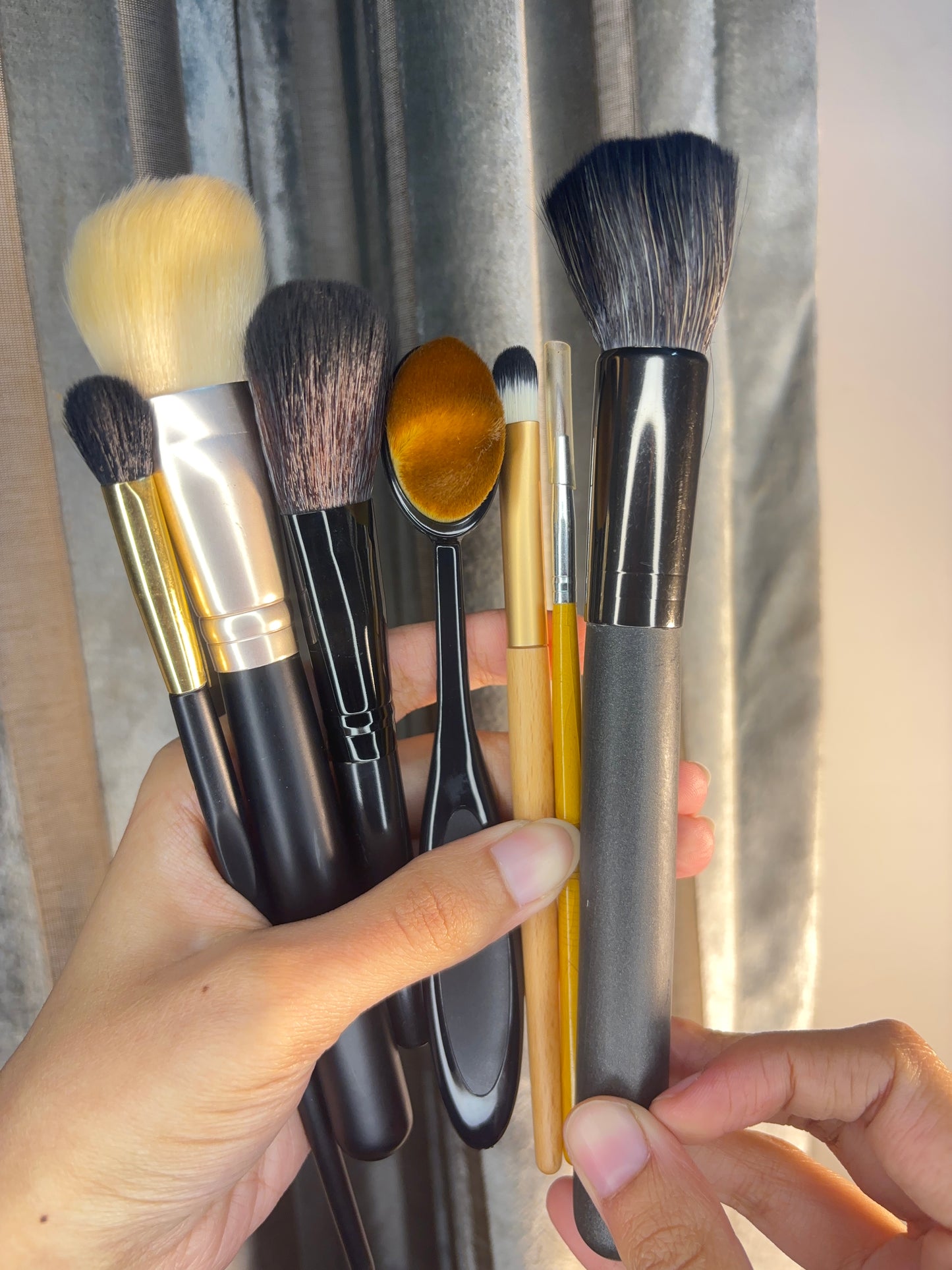 Set of 7 Brushes