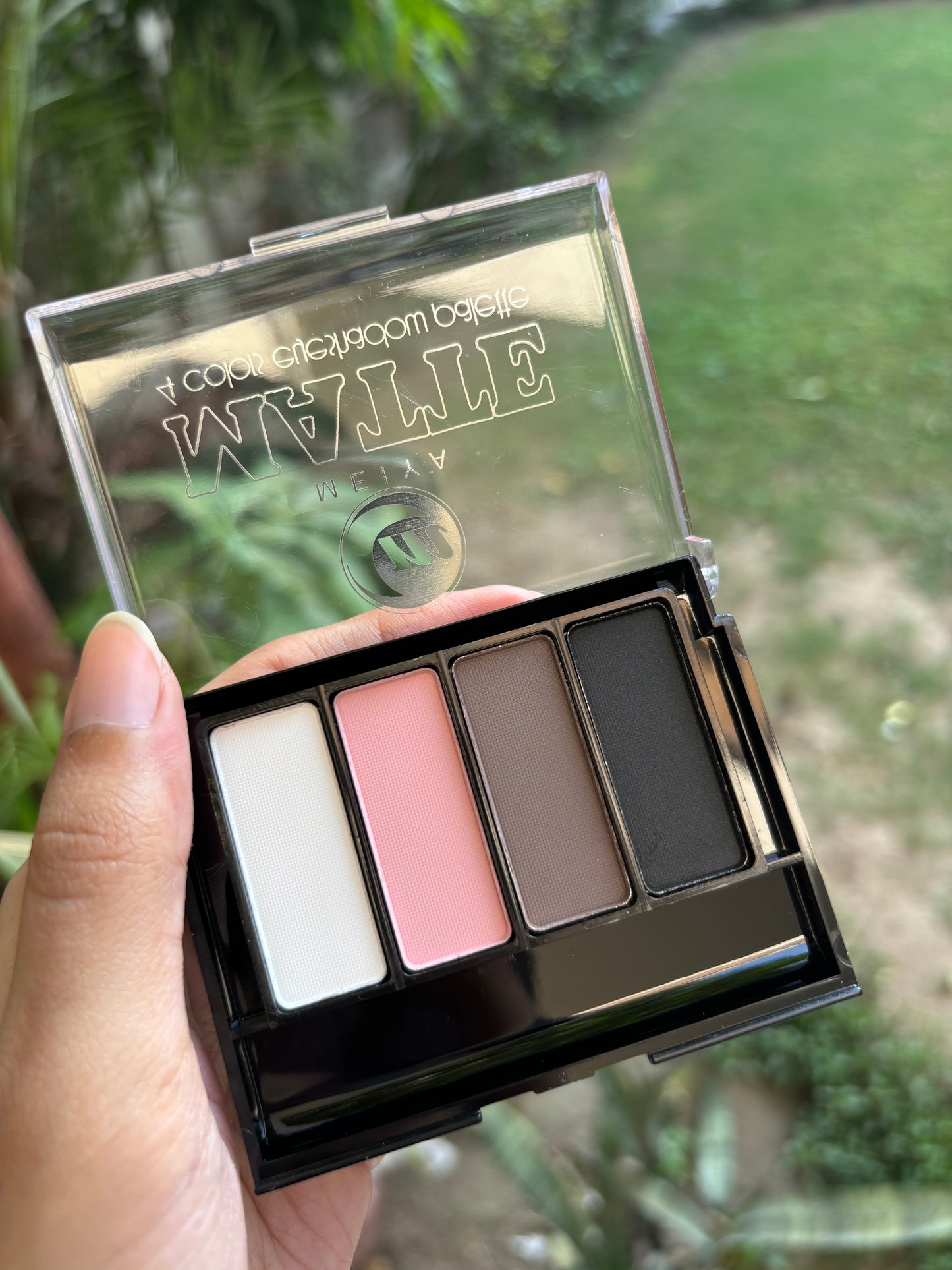 4 Color Matte Eyeshadow Palette