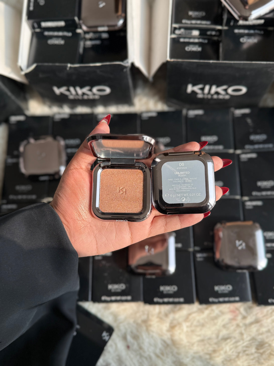 UNLIMITED BLUSH