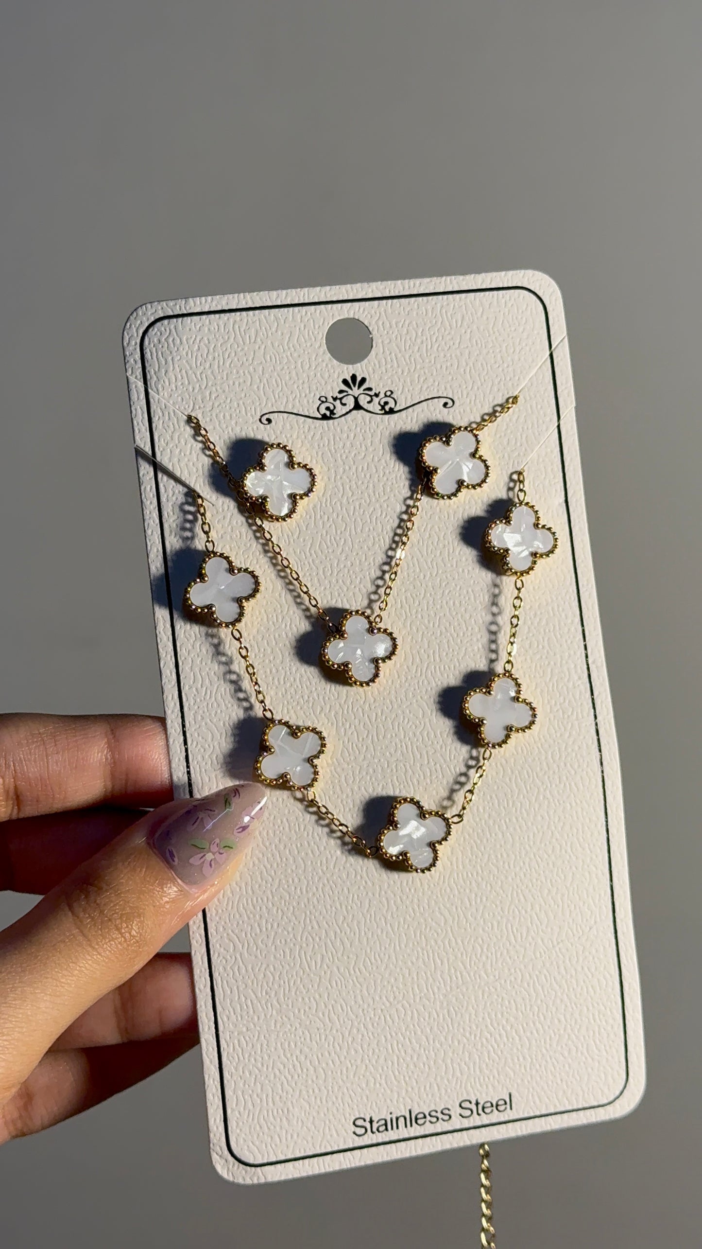White Clover set