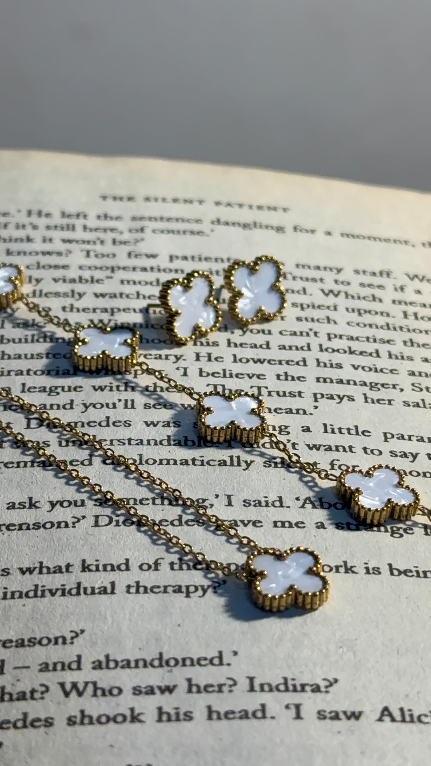 White Clover set