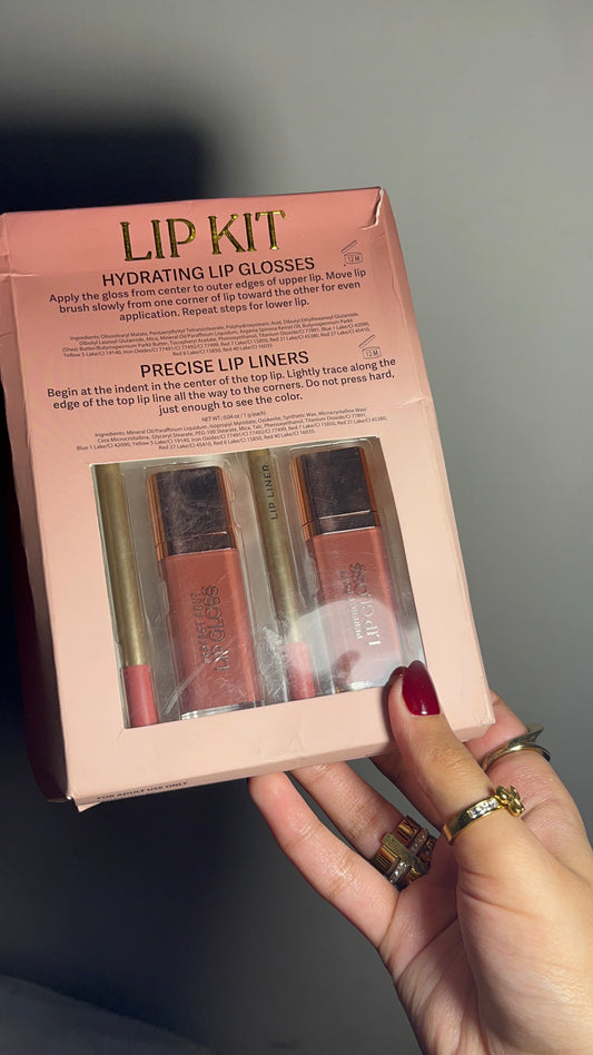 Lip Kit