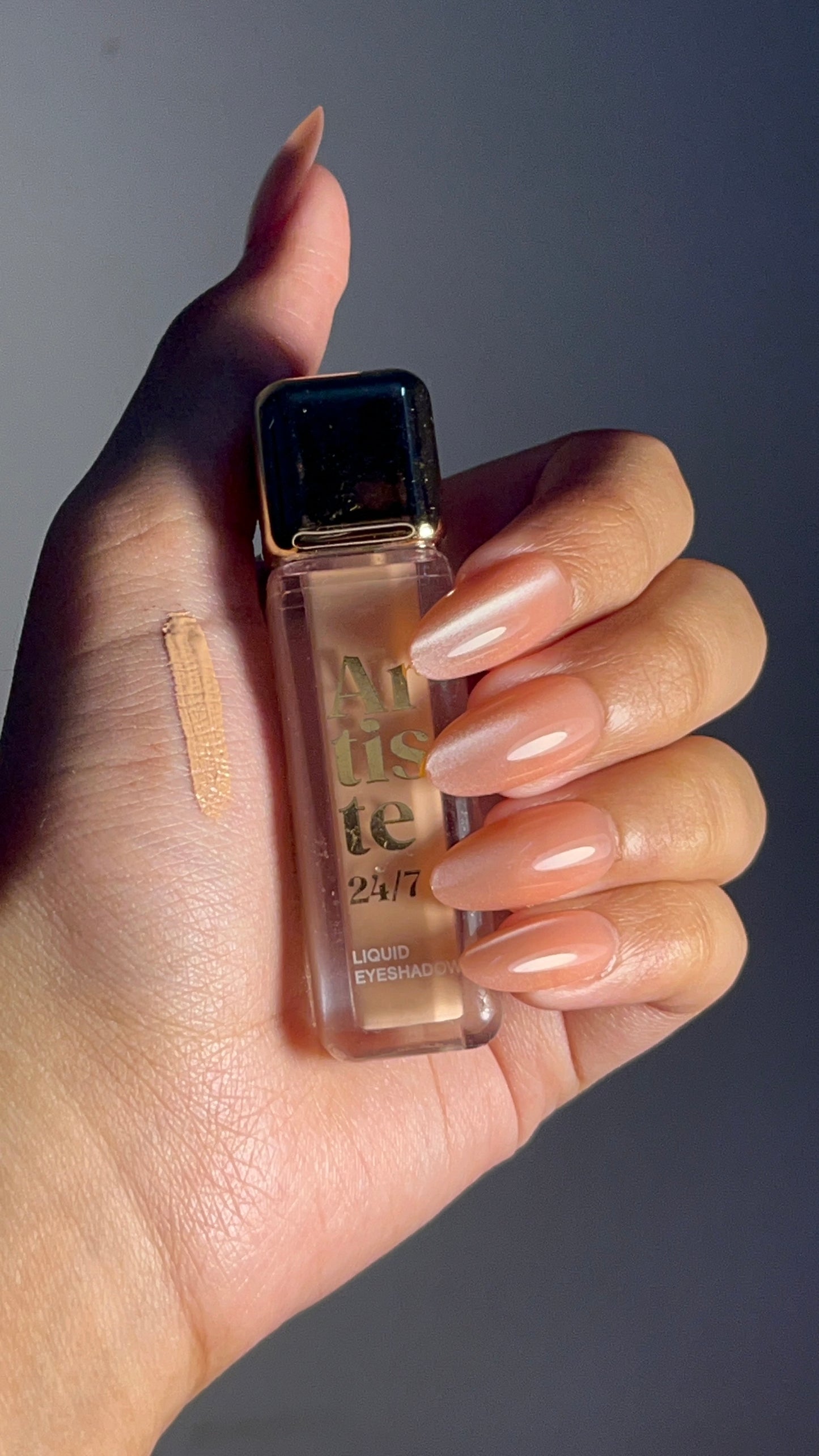 Liquid Eyeshadow Matte & Glitter