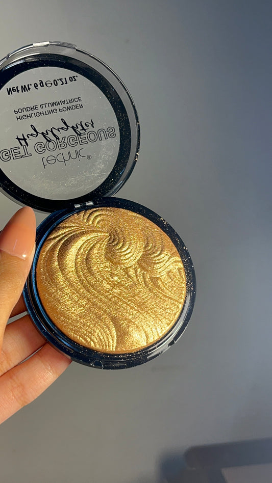 Technicc Gold Highlighter