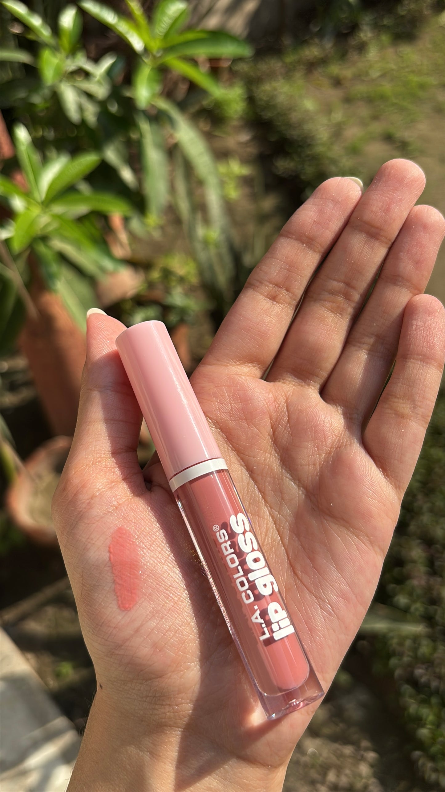 LAA COLORS lipgloss