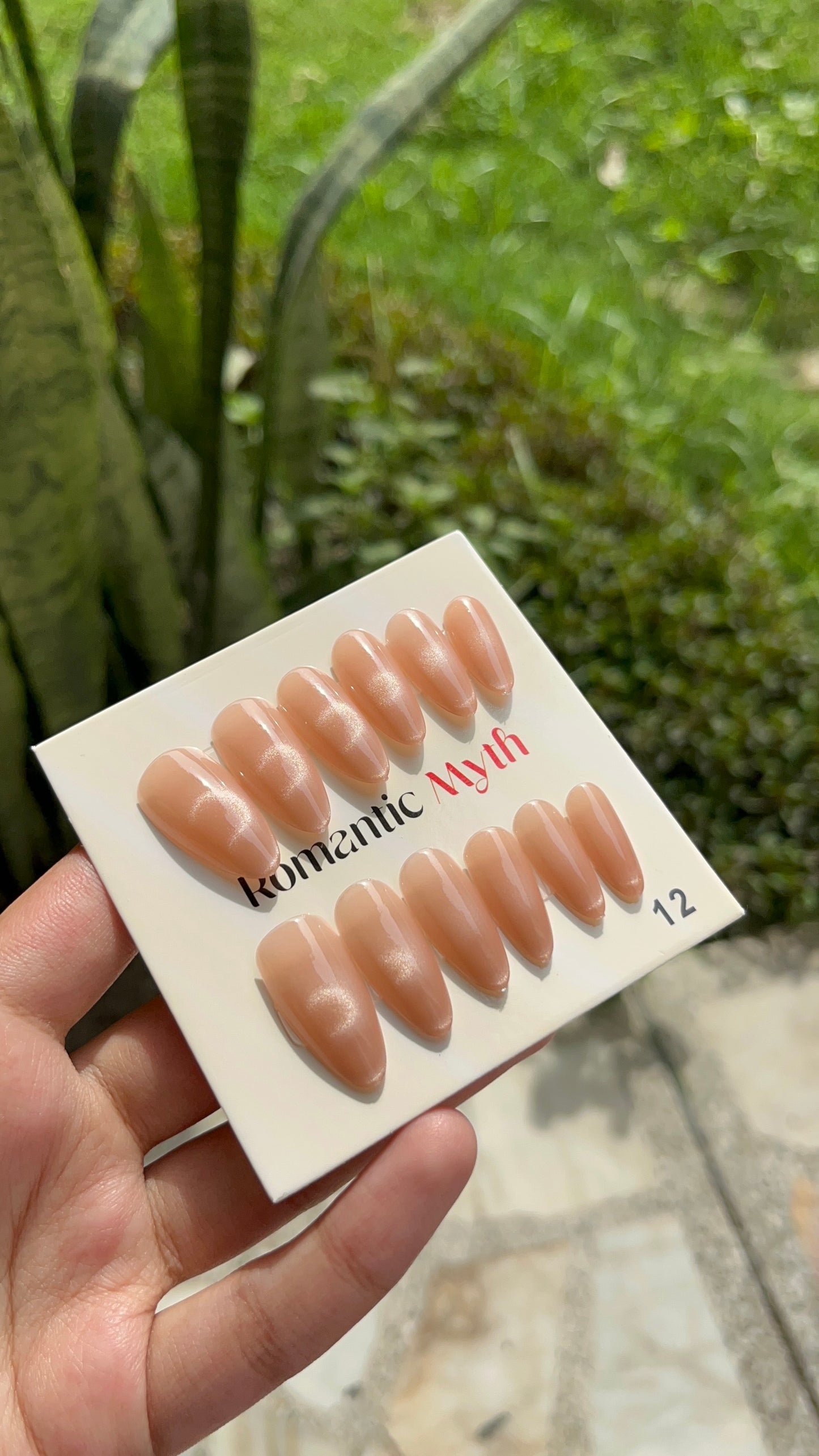 Cat Eye Nails-011