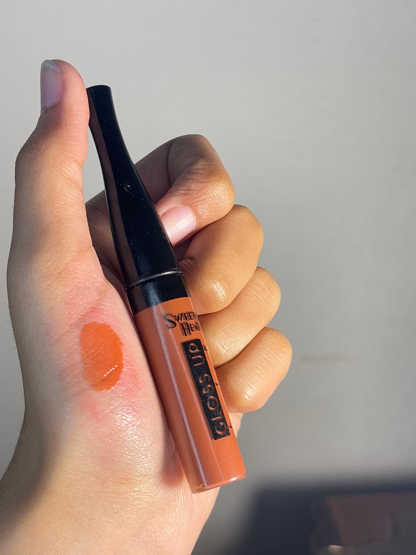 GLOSS UP lipgloss
