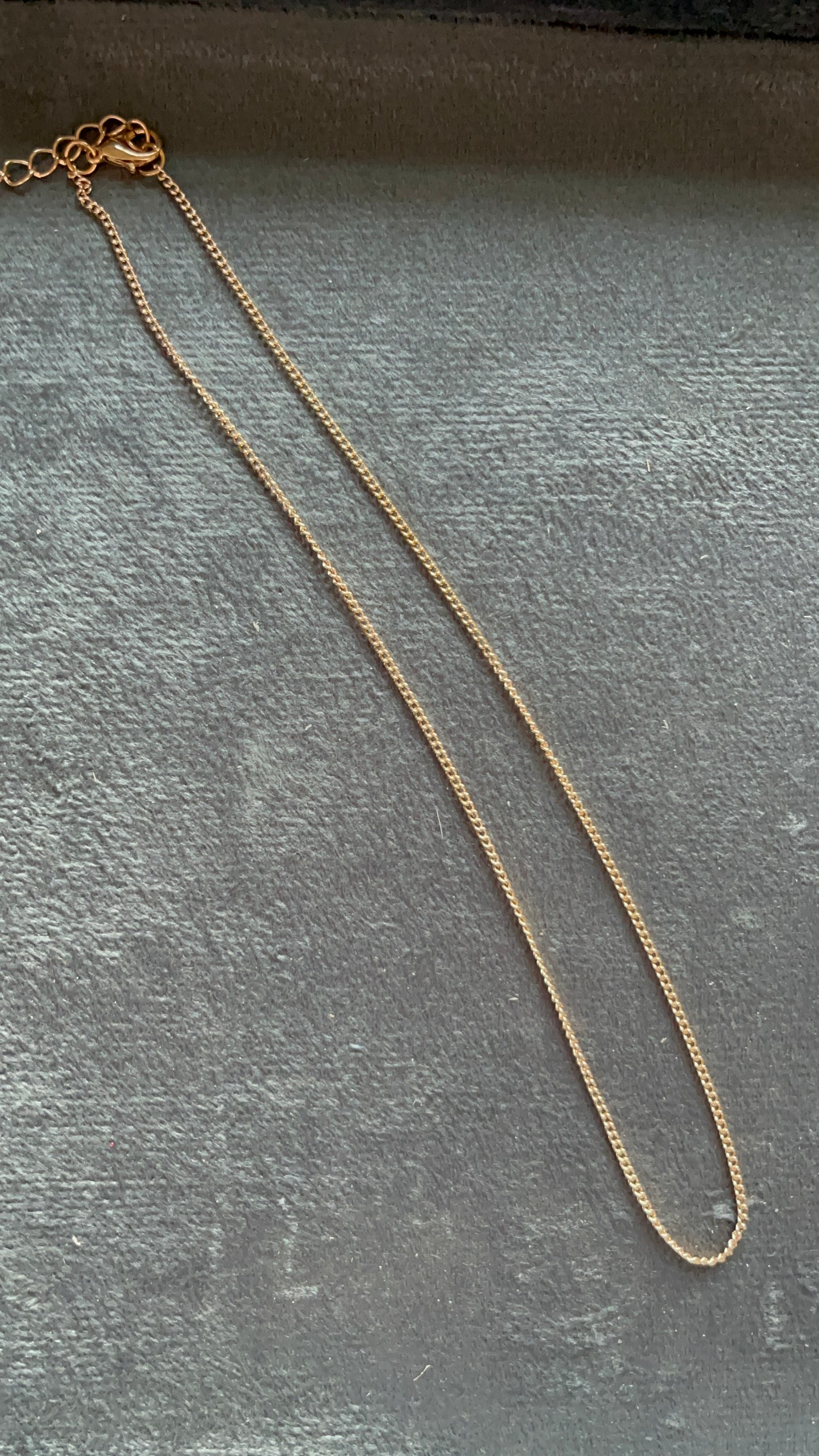 Golden chain-01