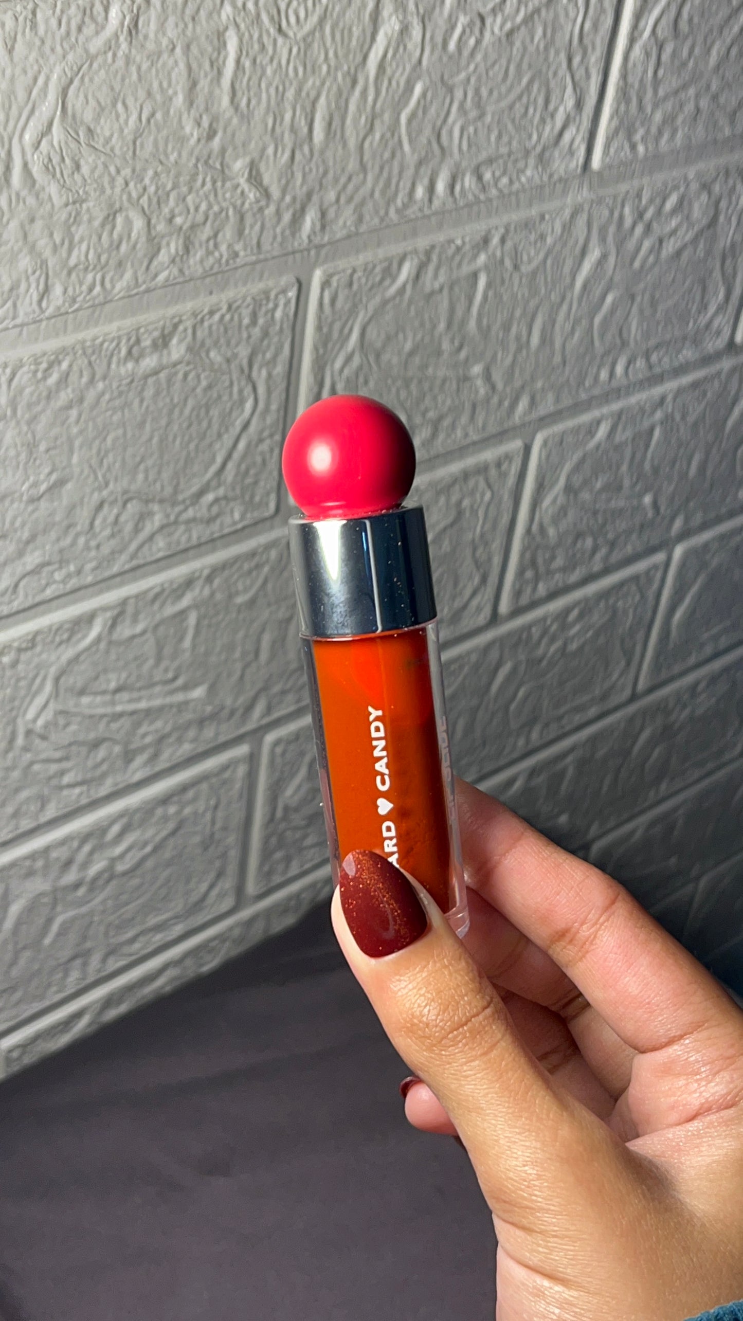 Red tinted LipOil