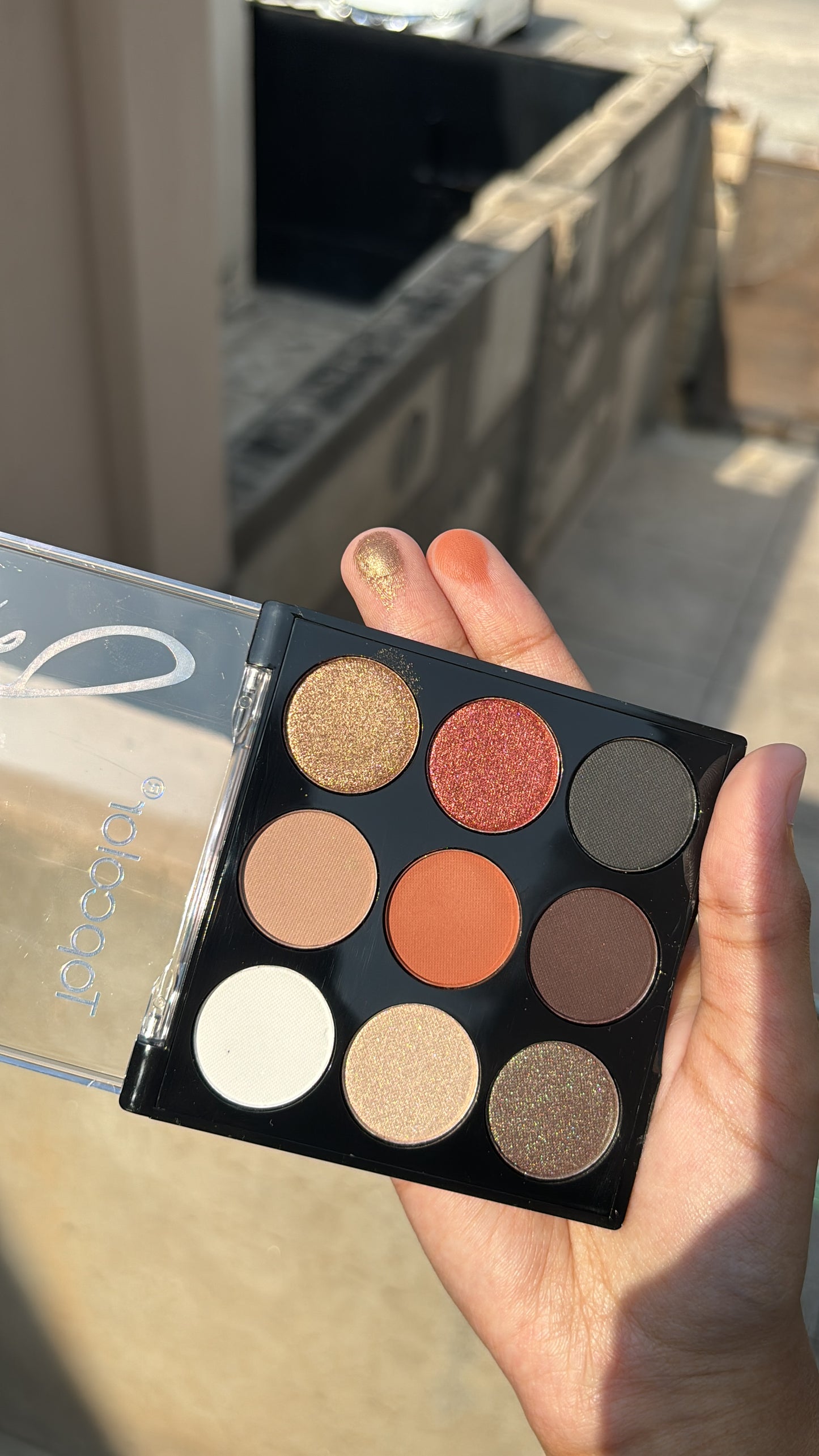 TopColor Eyeshadow Palette