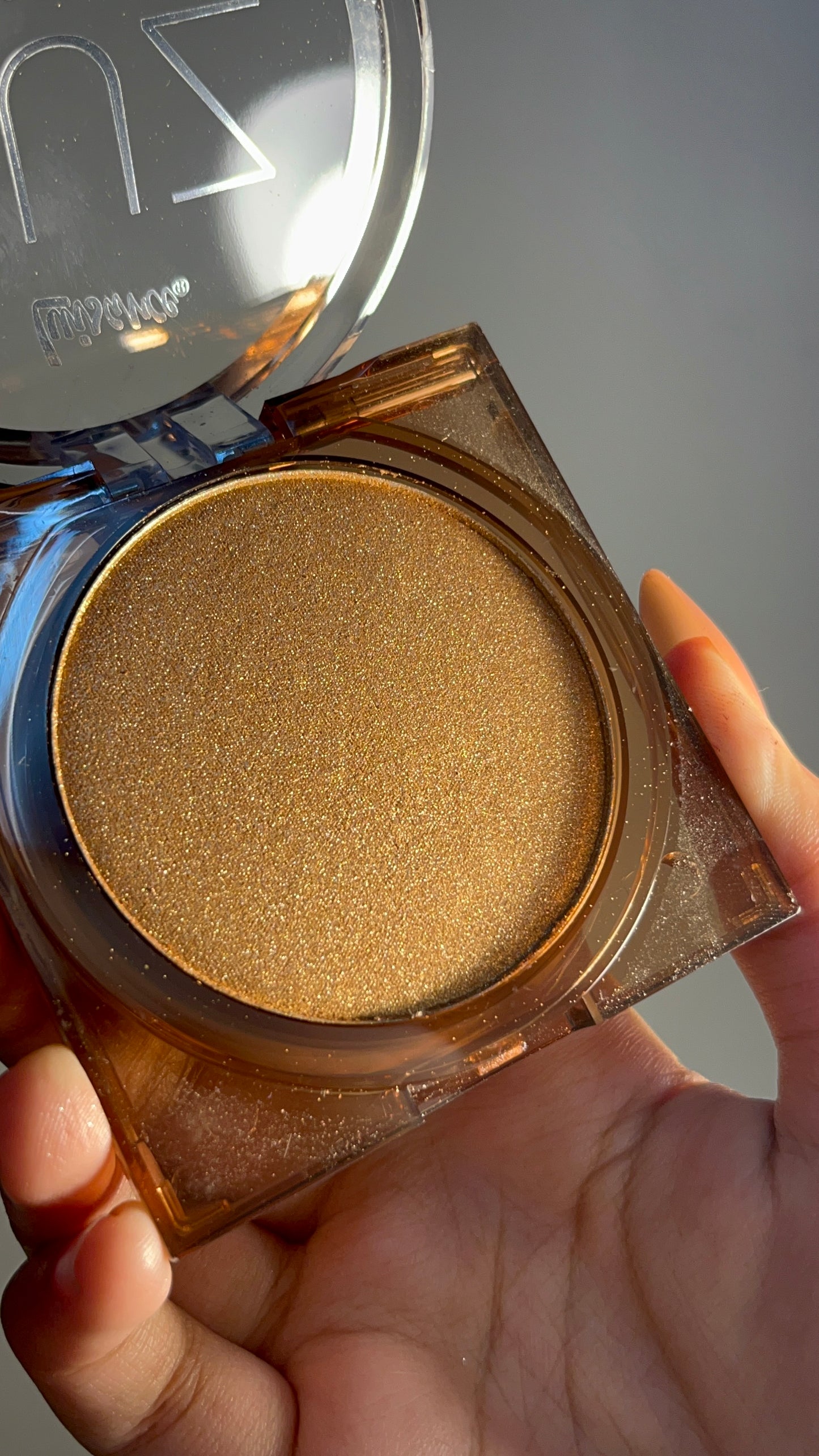 Luisance Gold Highlighter
