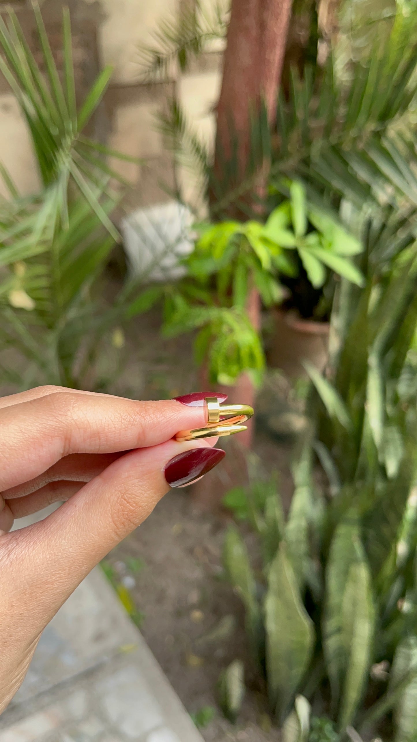 Nail Ring