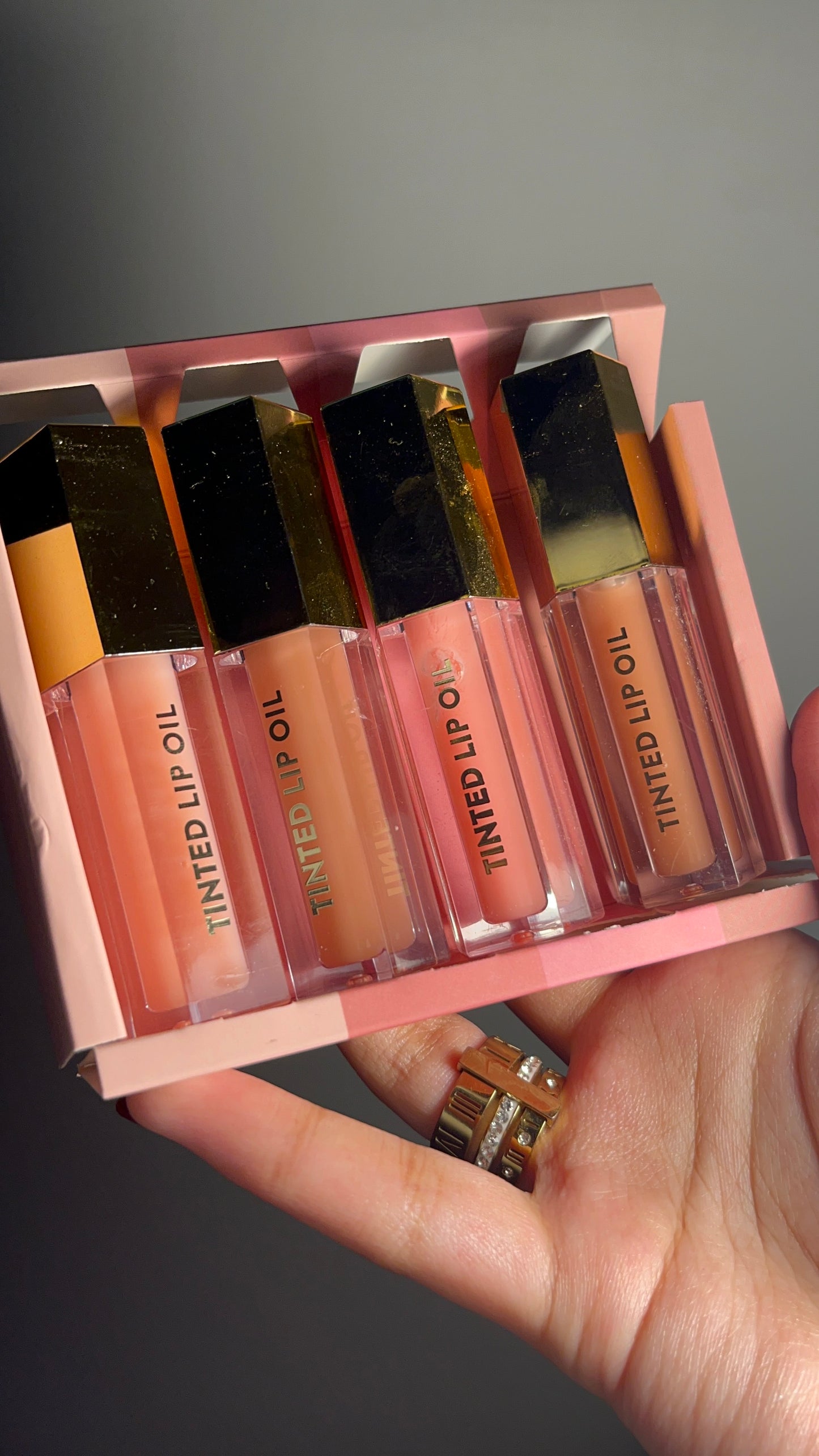 Set of 4 tinted Lip Oil Set