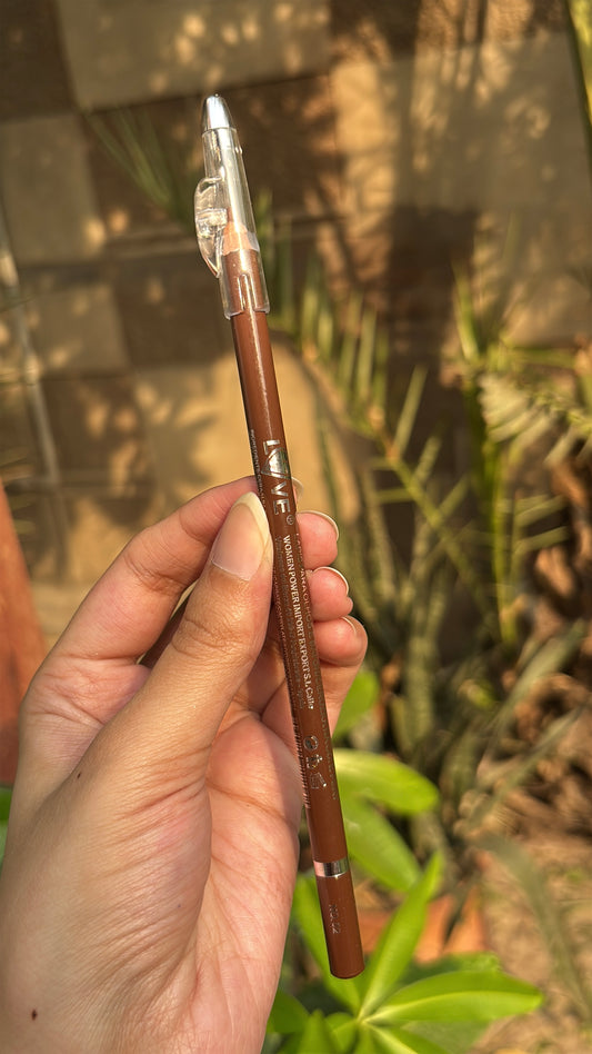 Eyeliner and LipPencil-Brown