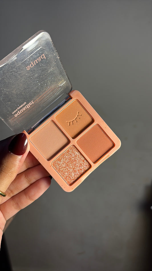 4 Color Eyeshadow palette