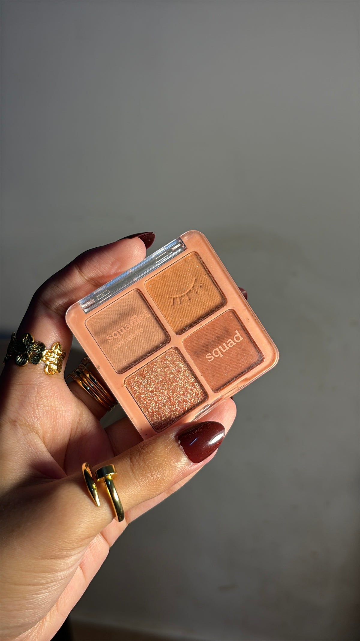 4 Color Eyeshadow palette