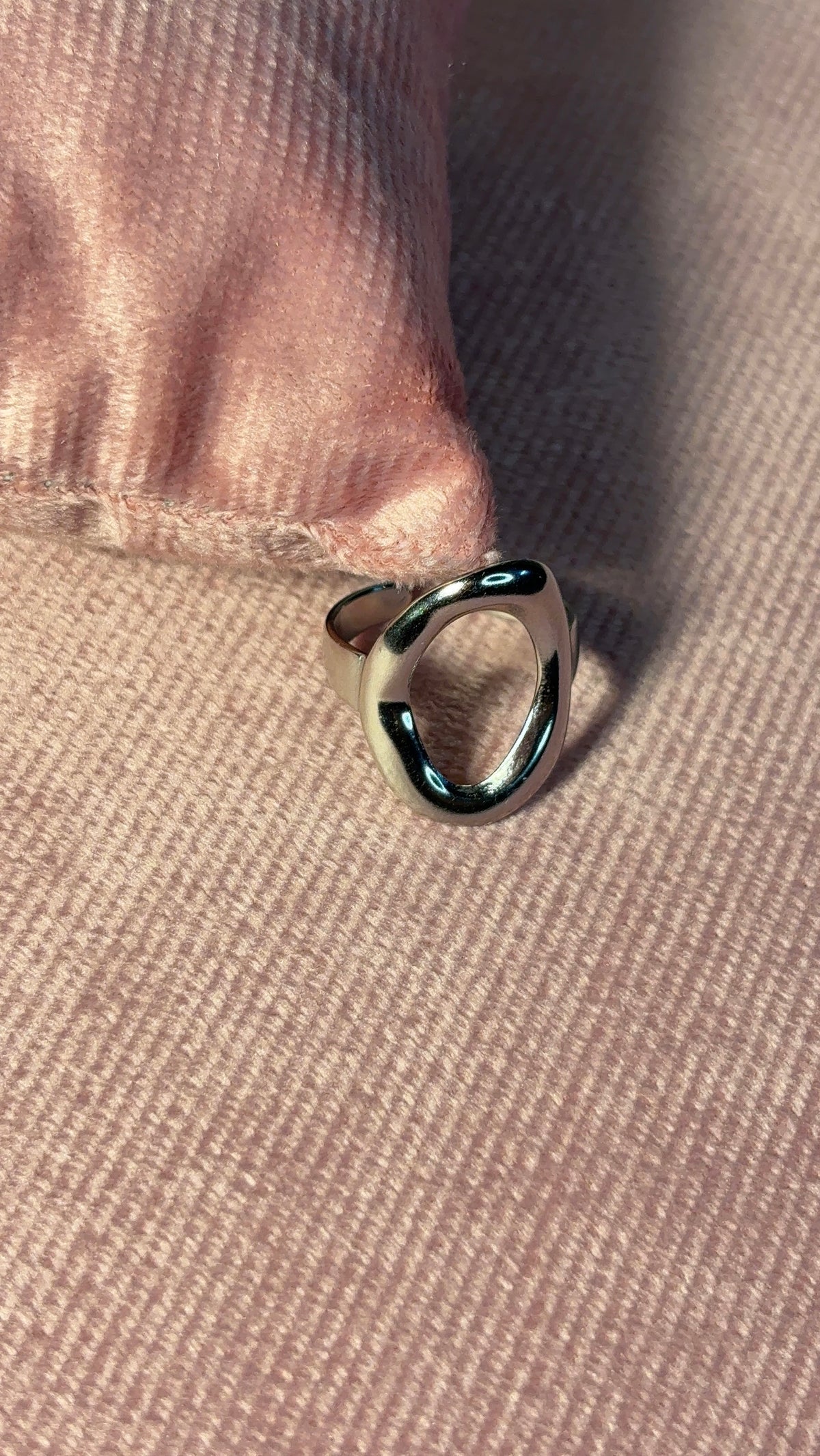 Chic Silver Ring