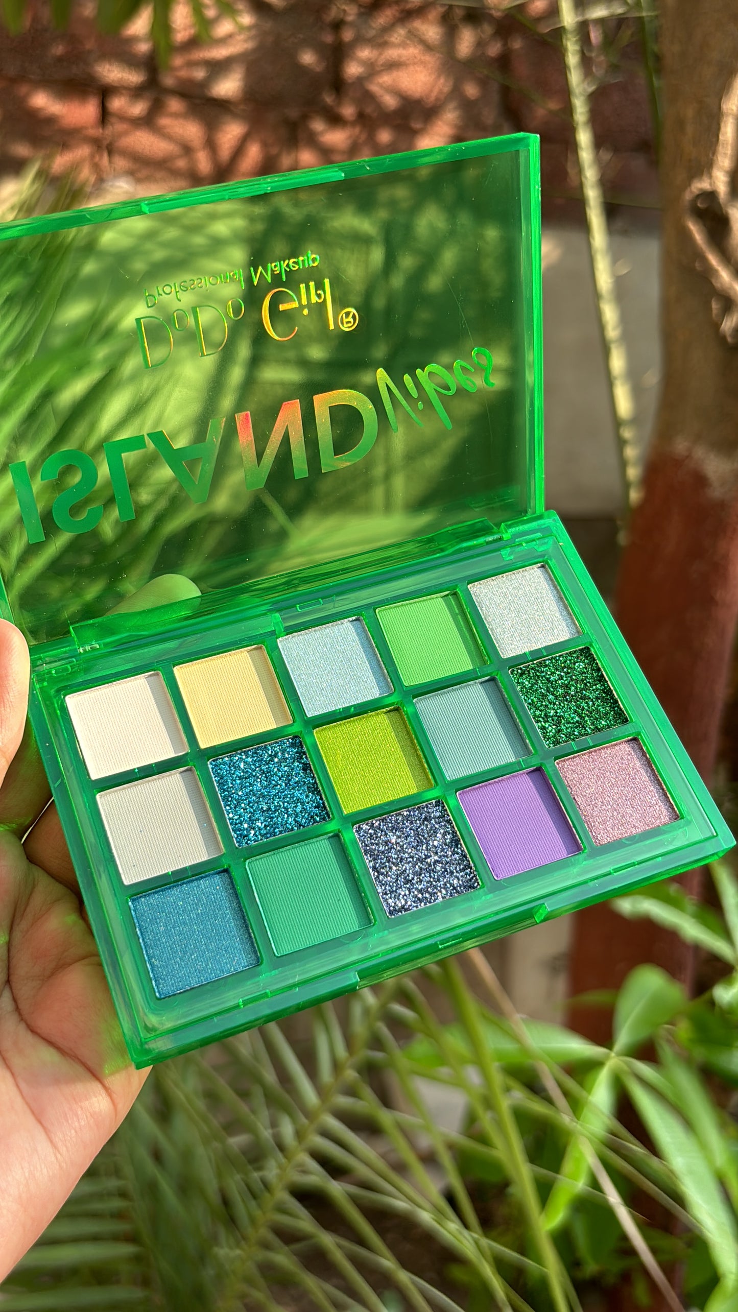 Vibrant Eyeshadow Palette