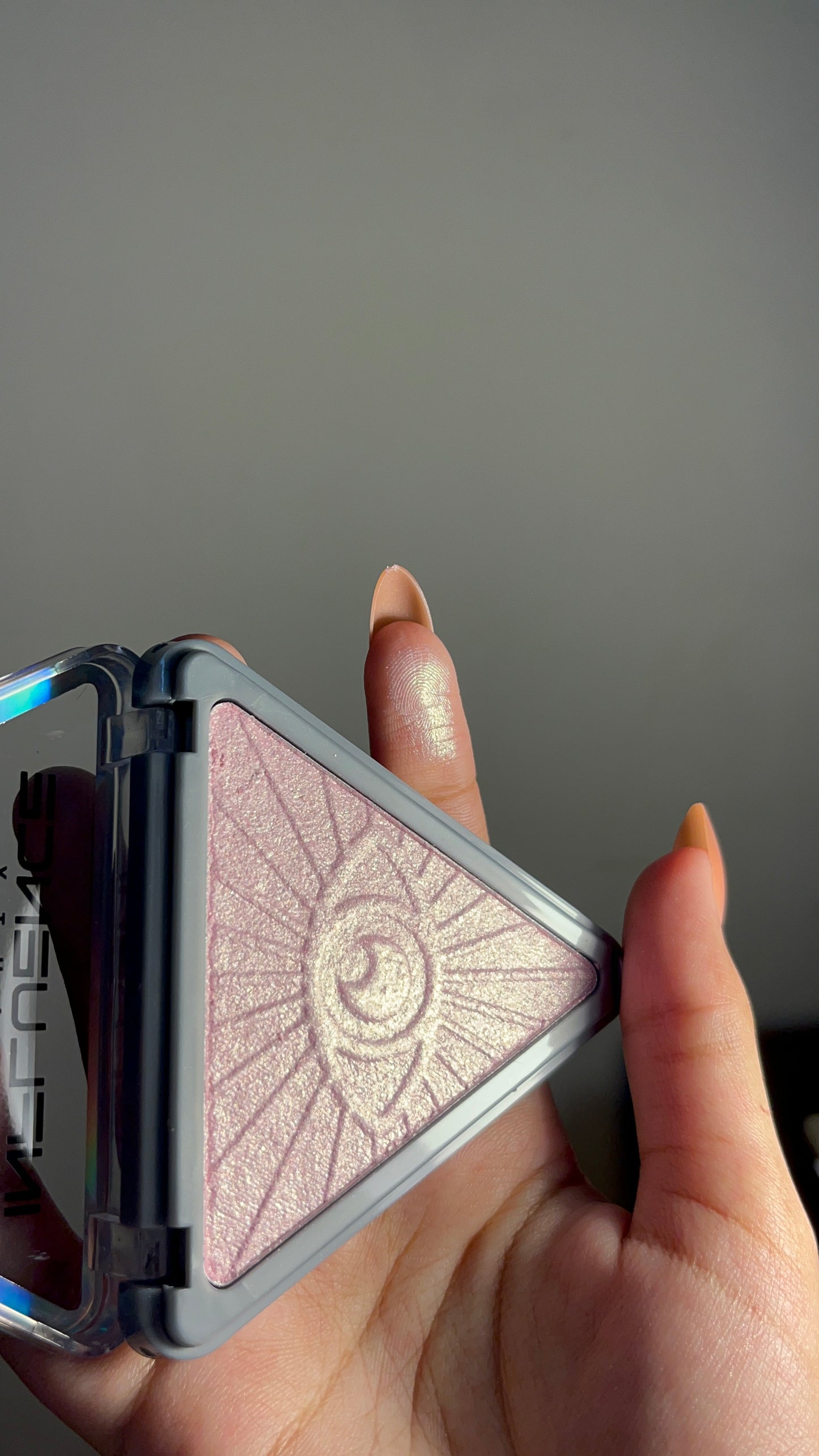INFLUENCE Highlighter
