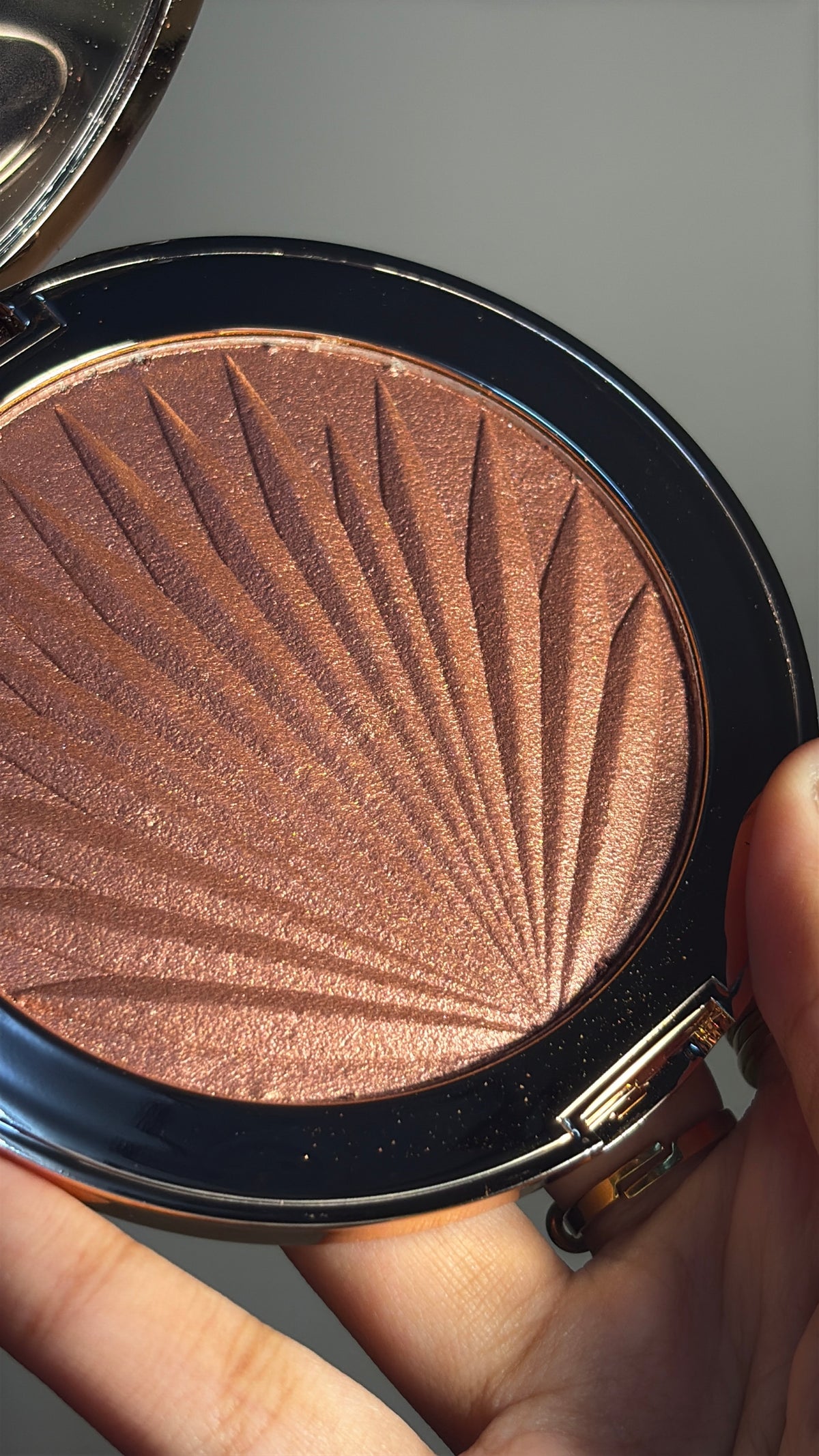Ultra Glow Highlighter