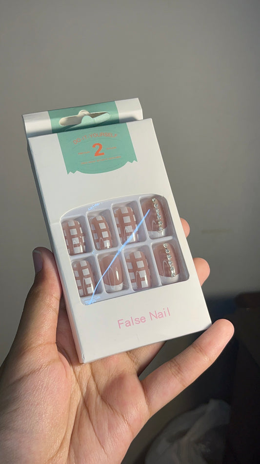 Nails-05