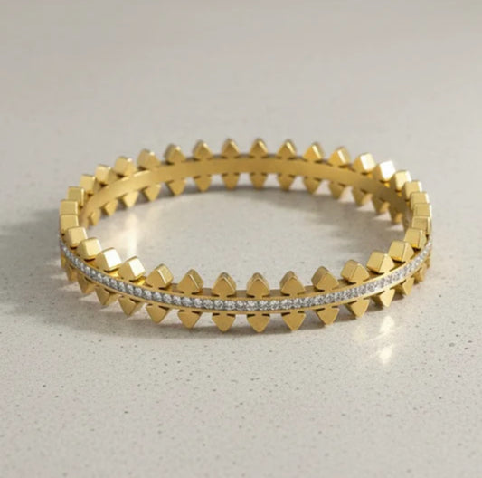 Triangle Stone Cuff