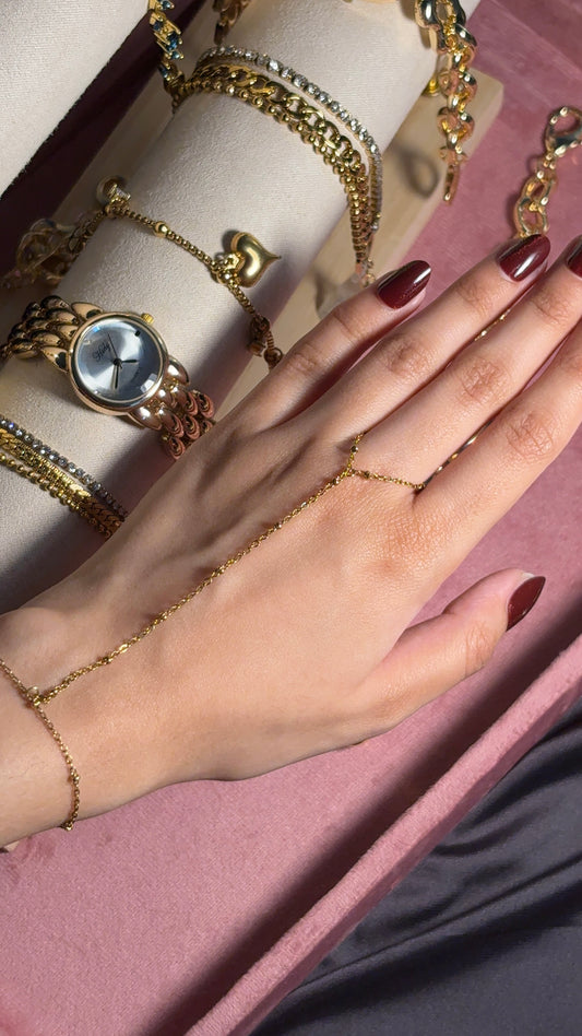Dainty Plain Handchain