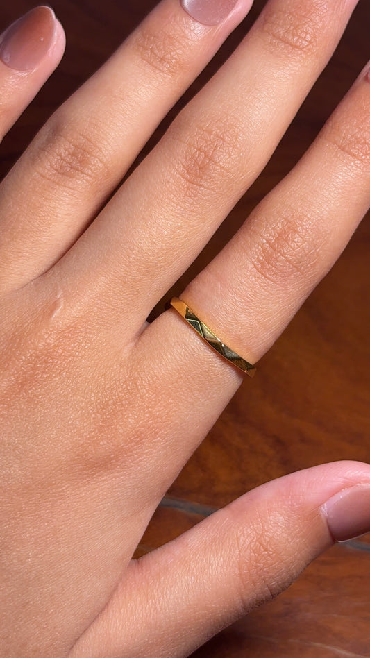 Dainty Ring
